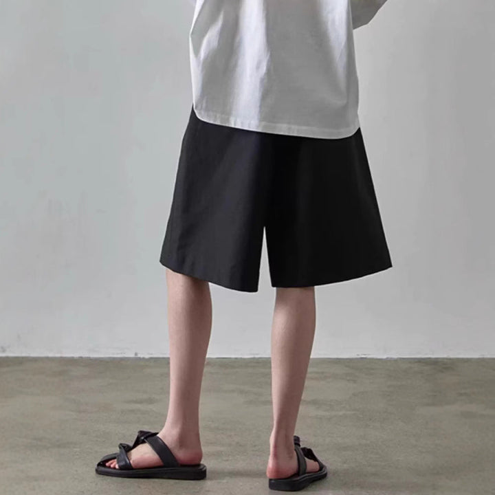 Shorts larges en tissu élégants et confortables pour femmes Chic & Stil