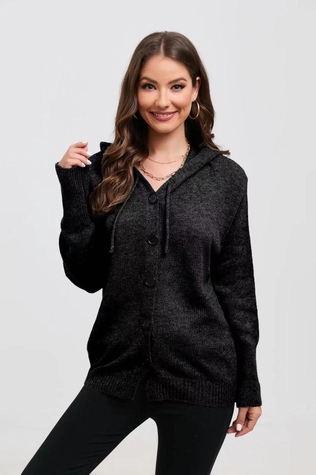 Casual knit cardigan for women with hood and large buttons Chic und Stil