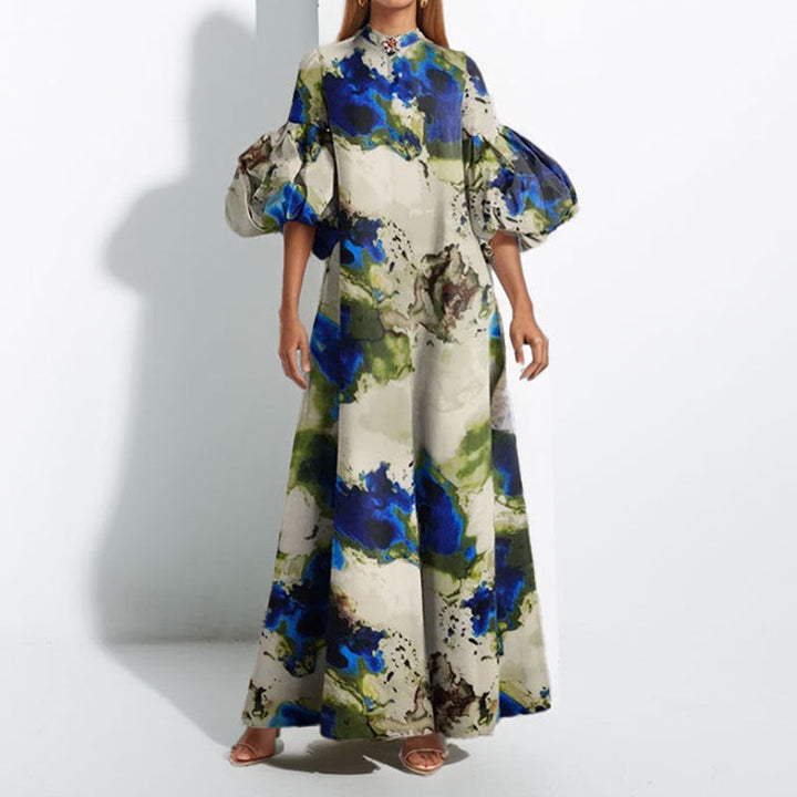 Robe maxi pour femmes avec des manches bouffantes volumineuses et un design coloré complexe Chic & Stil