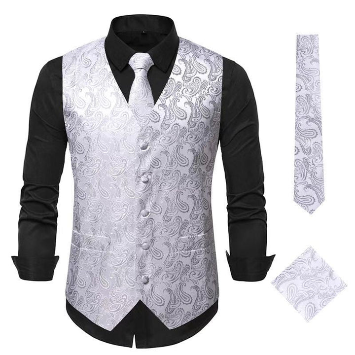 Elegant men's blazer suit set with matching tie and pocket square Lune London