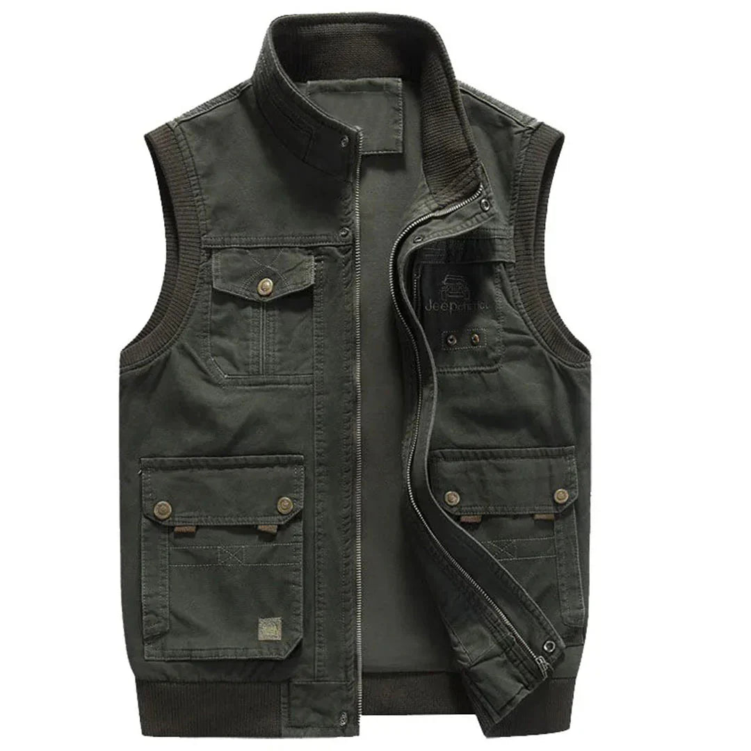 Functional Men's Vest with Multiple Pockets