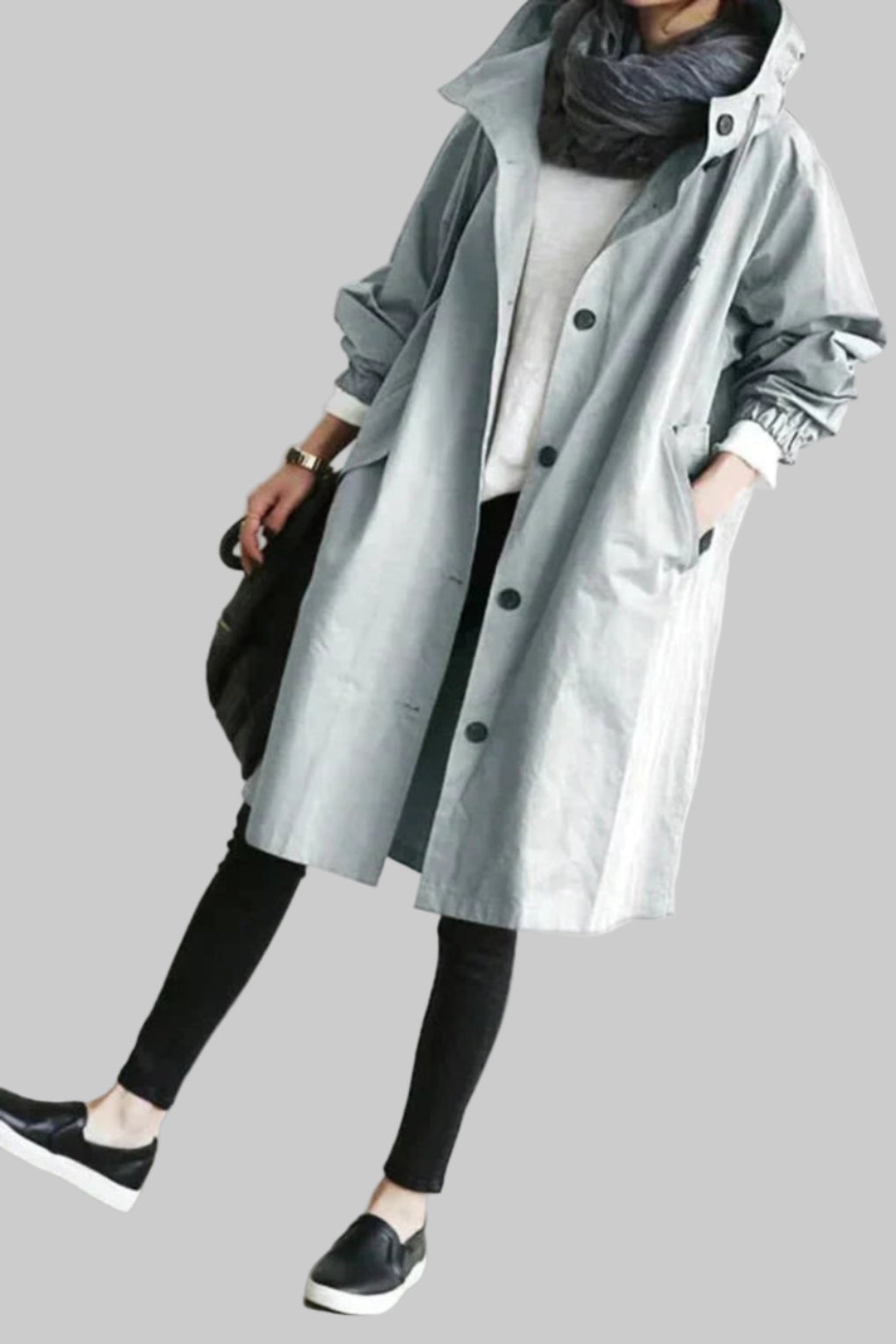 Women’s Raincoat – Trendy Outerwear for Wet Days