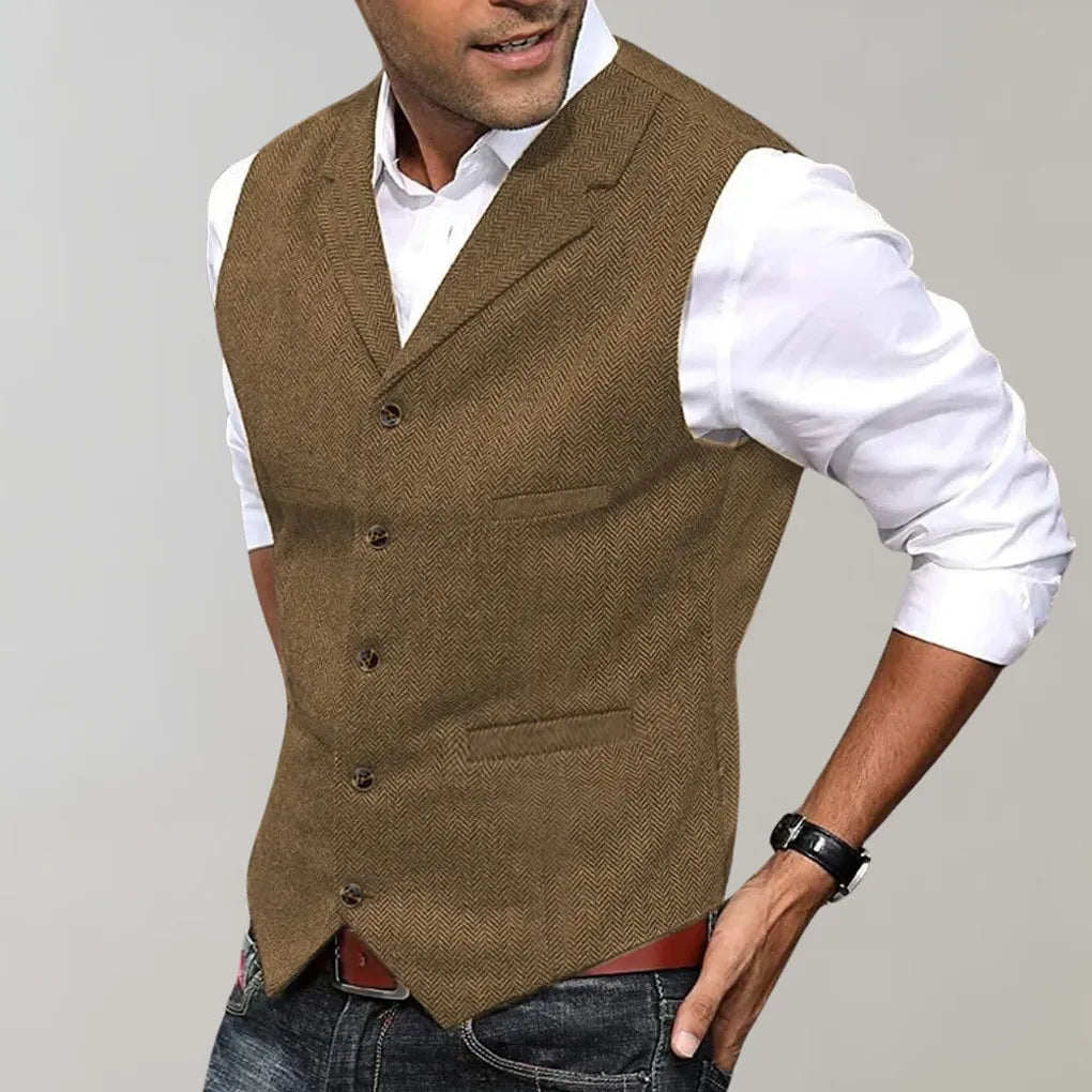 Men’s Elegant Suit Vest – Refined Layer for Formal Looks