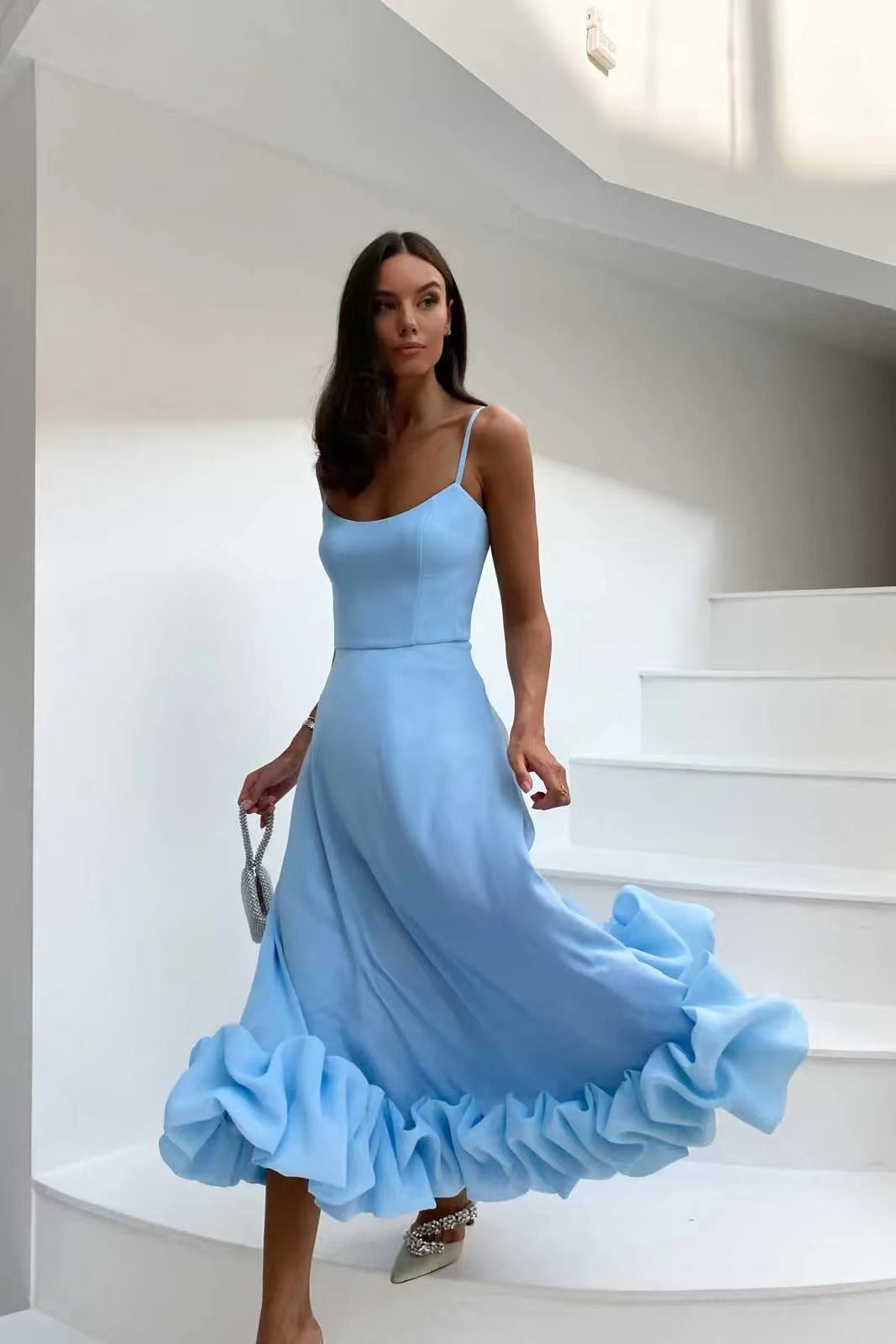 Elegant Midi Evening Dress with Ruffles