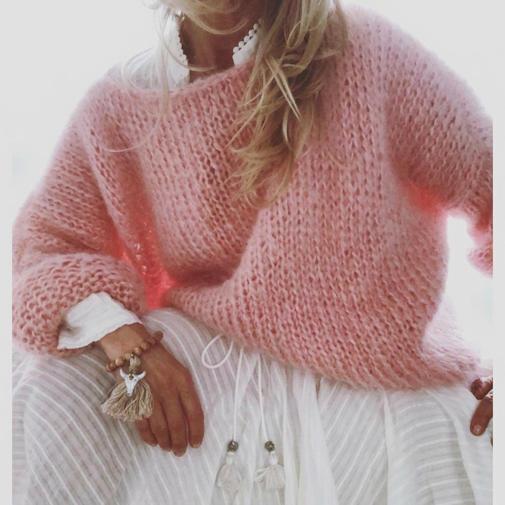 Relaxed-Fit Knit Sweater with Bohemian Embroidery
