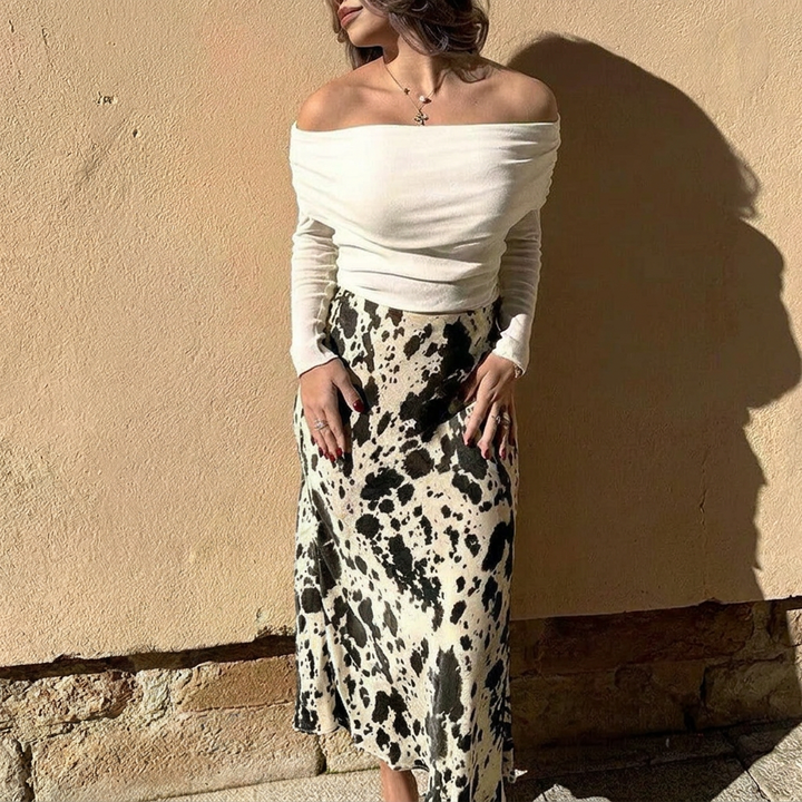 Women’s A-Line Skirt with Chic Animal Pattern