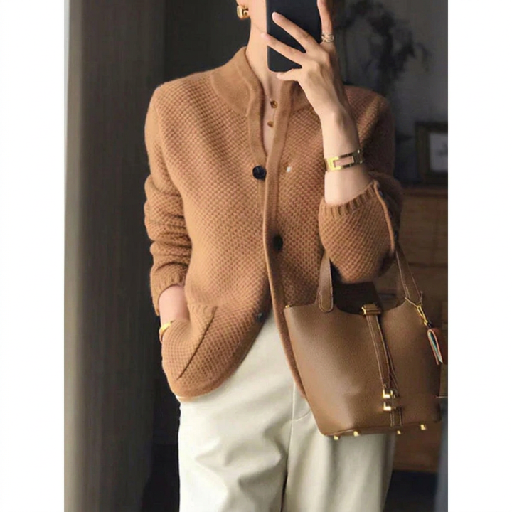 Button-Up Women’s Cardigan – Crew Neck